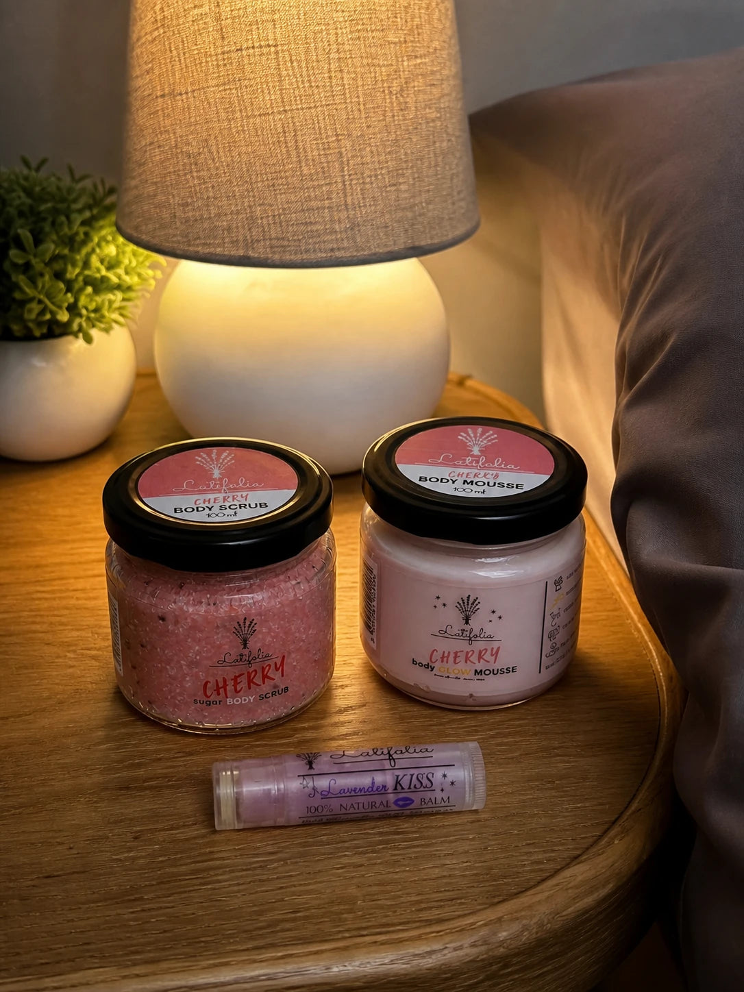 Временна review снимка на Cherry Body Scrub и Cherry Body Mousse