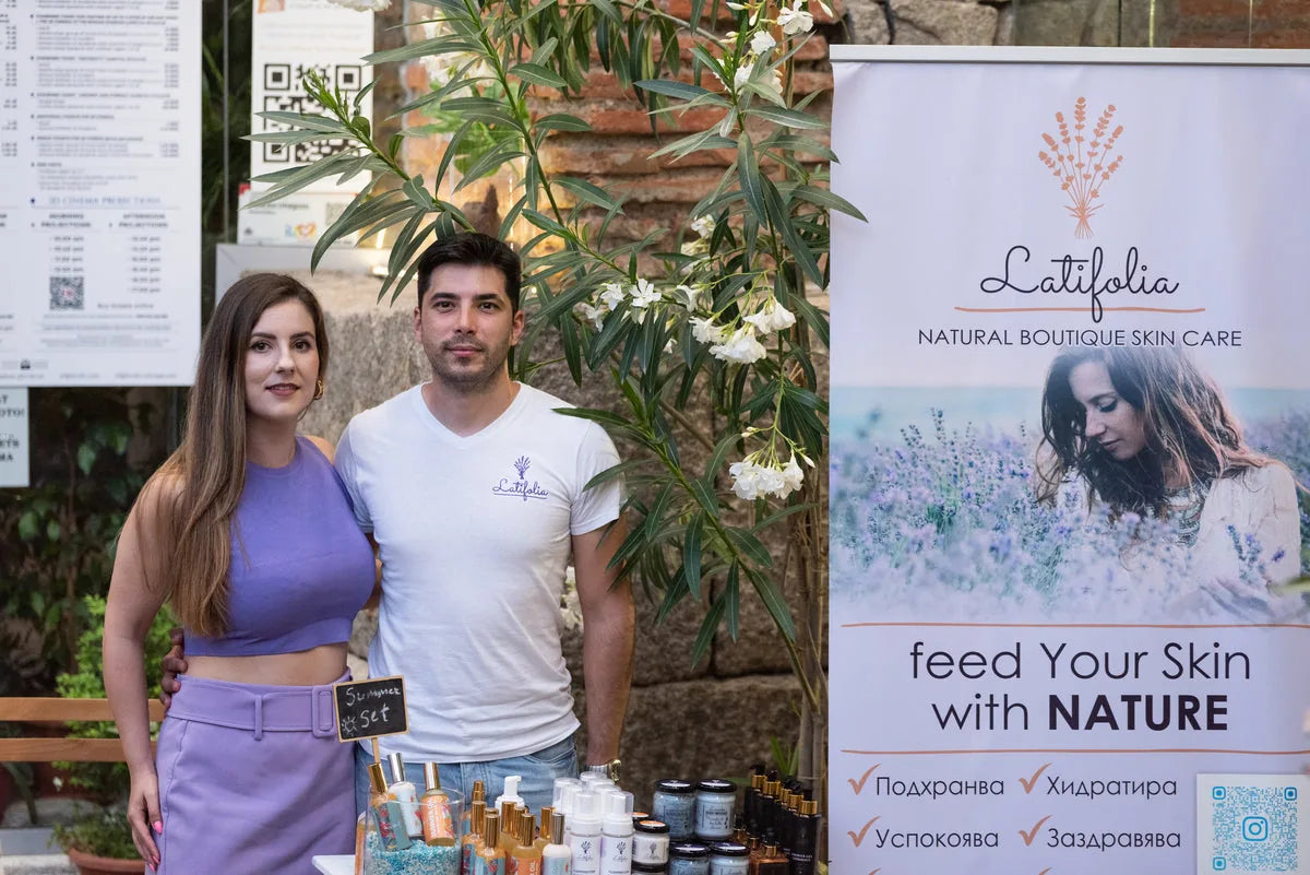 Основателите на Latifolia