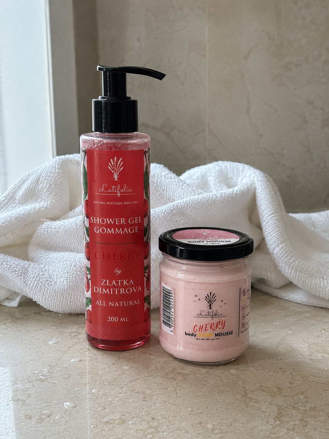 CHERRY GLOW RITUAL, на плота в банята